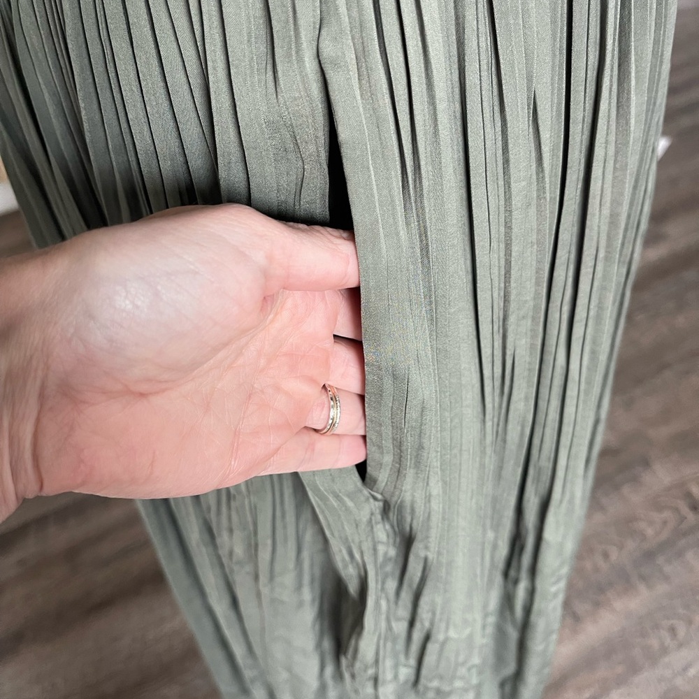 Lane Bryant pleated olive green midi dress - Picture 7 of 8